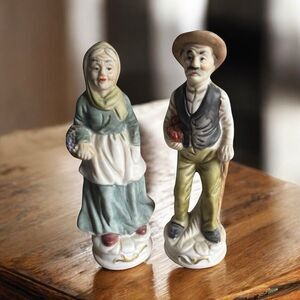 Homco Home Interiors Old Man & Woman Farmers Porcelain Figurines 6 1/2" Homco